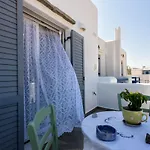 Hara's In , Paros 別荘 ナウサ