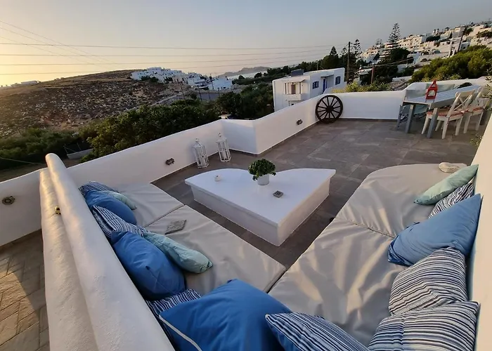 Дом отдыха Hara's In , Paros *