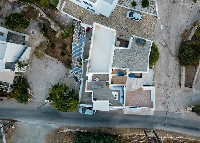 Дом отдыха Hara's In , Paros