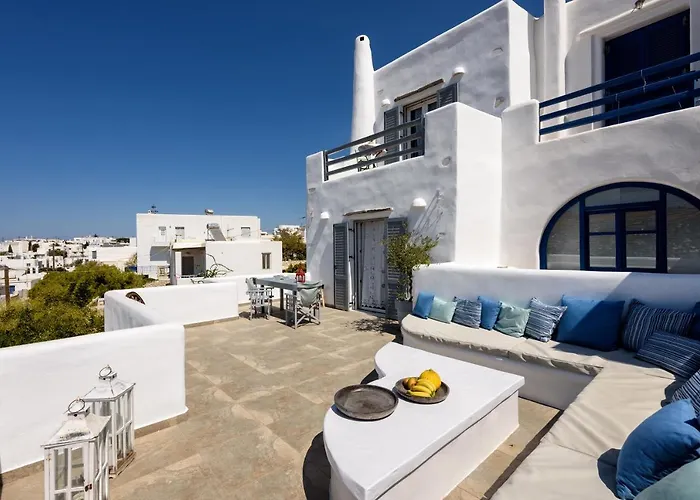 Hara's In , Paros Дом отдыха *