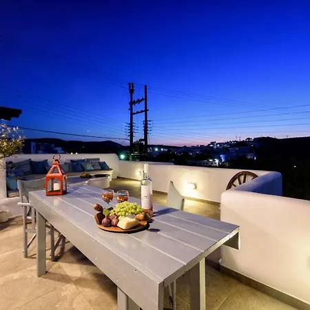 Hara's In , Paros Naoussa