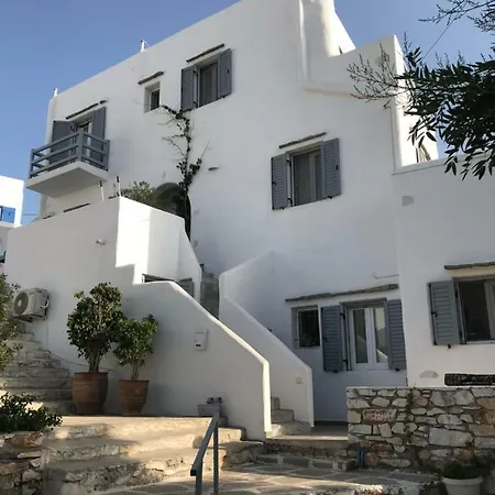 Hara's In , Paros Дом отдыха